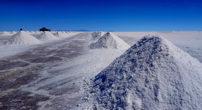 Sóbányák Bolíviában - Itt találhatóak a világ legnagyobb lítium lelőhelyei 